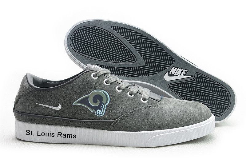 St. Louis Rams training Shoes with flat Sole 1